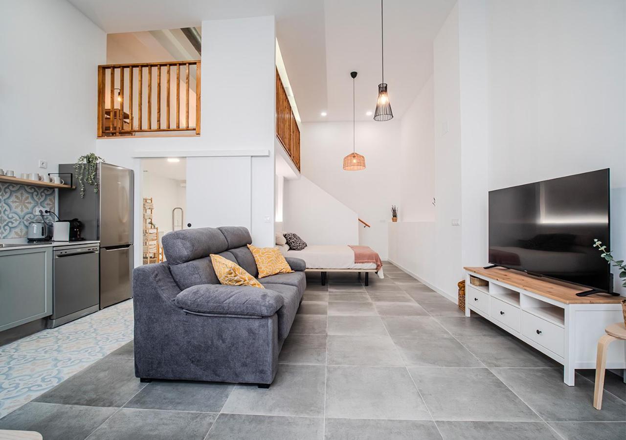 Aroma De Valencia II Cozy Studio With Loft ภายนอก รูปภาพ